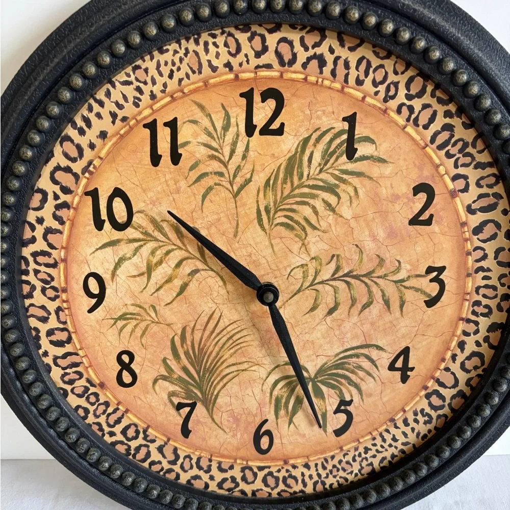 Home Interiors Wall Clock Palm Tree Leaves Cheetah Leopard Safari Jungle RARE VG
